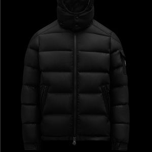 Men moncler black montgenevre short down jacket size 3